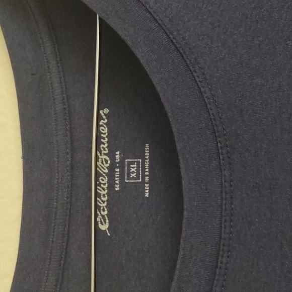 SLIGHTLY USED EDDIE BAUER COLOR BLUE SIZE XXL LONG SLEEVE 58% COTTON - Picture 2 of 9